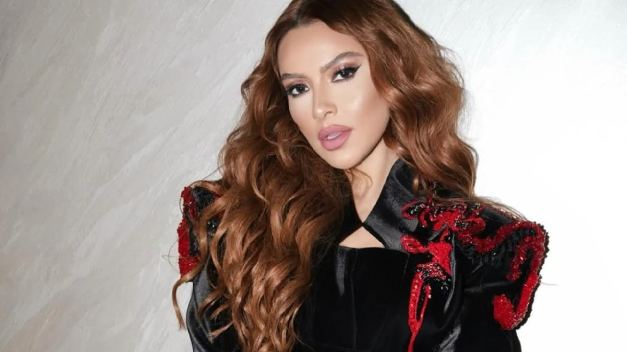 Hadise,  yeni şarkısının heyecanını sevenleriyle paylaştı