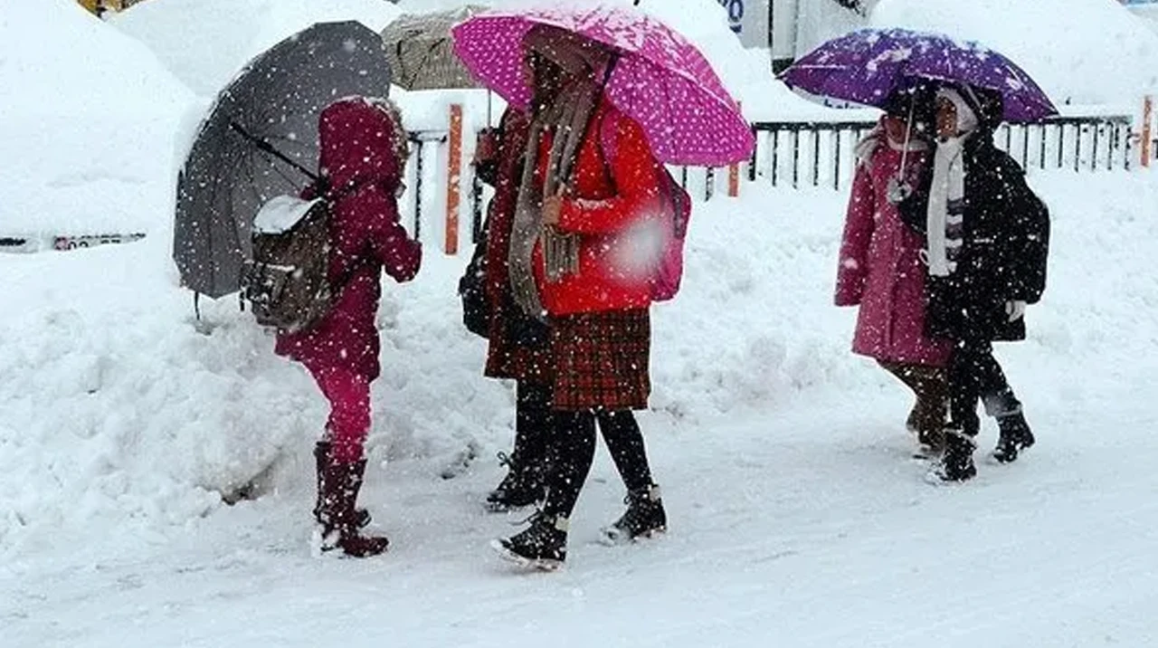 Samsun'da Okullar Tatil Edildi Mi? Çarşamba Günü Yarın Okullar Tatil Mi?