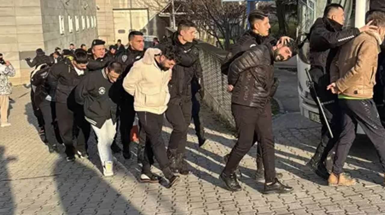 Samsun'da Suç Örgütü Çökertildi, 37 Kişi Yakalandı