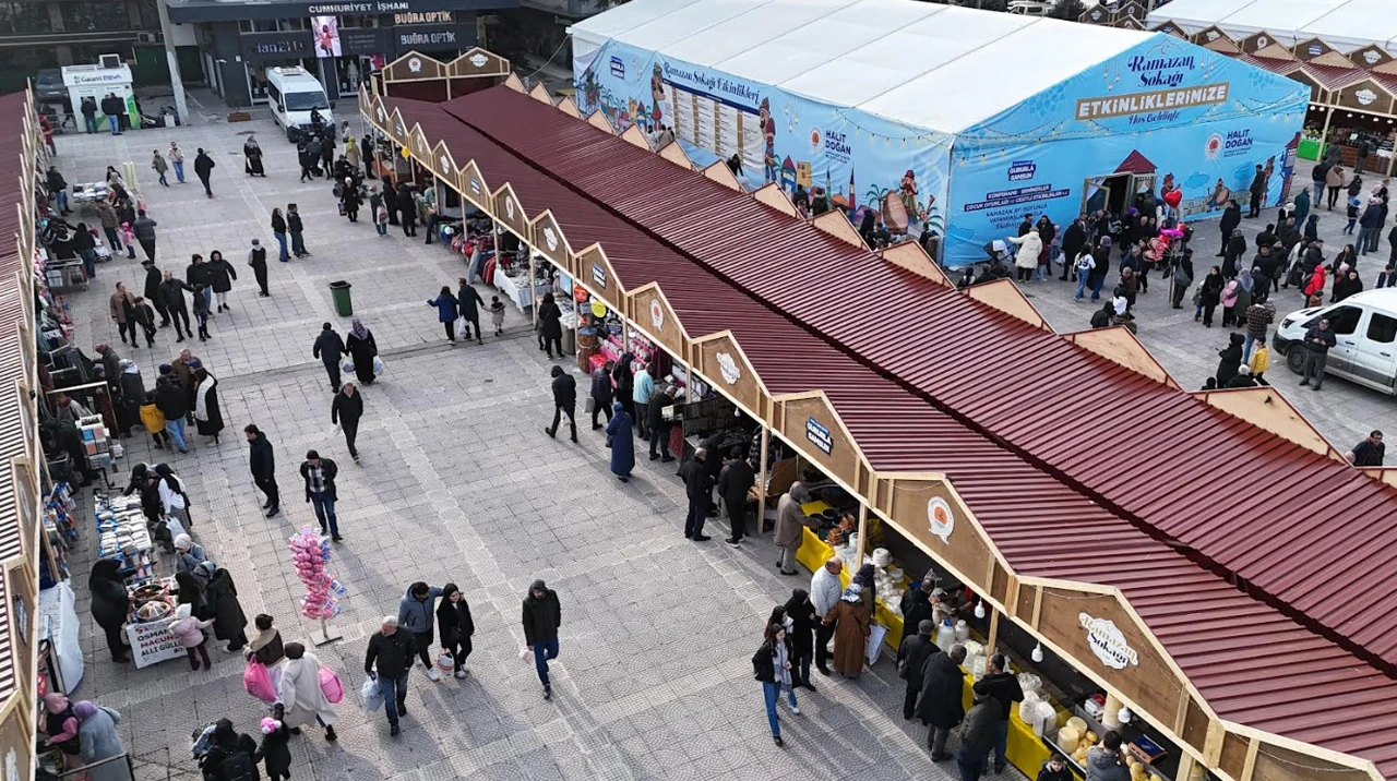 Samsun'da Ramazan Coşkusu Büyükşehir Belediyesi'nin Etkinlikleriyle Yaşanıyor