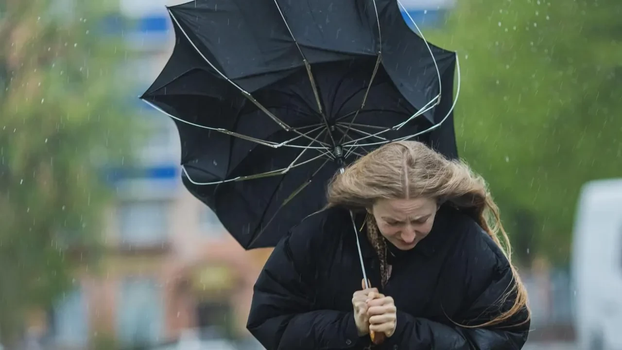 Meteorolojiden Kuvvetli Rüzgar ve Fırtına Uyarısı