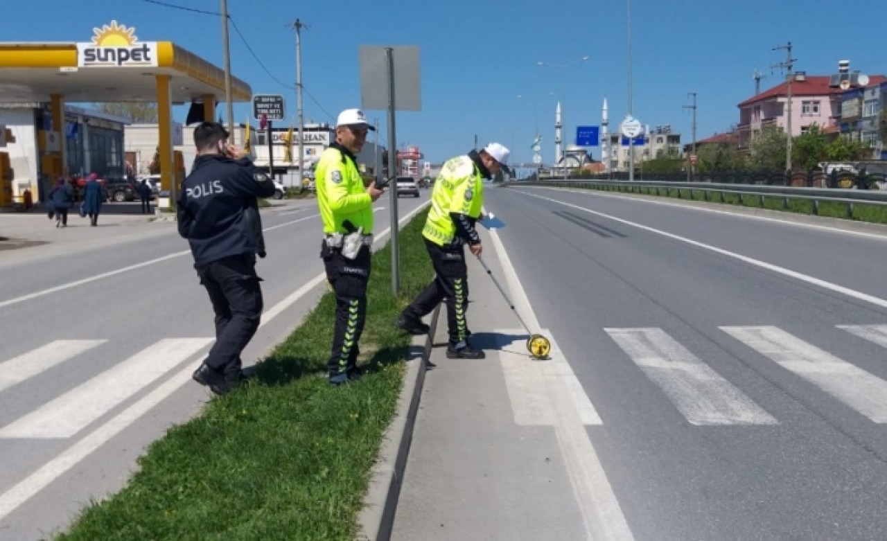 Otomobilin çarptığı kişi hayatını kaybetti