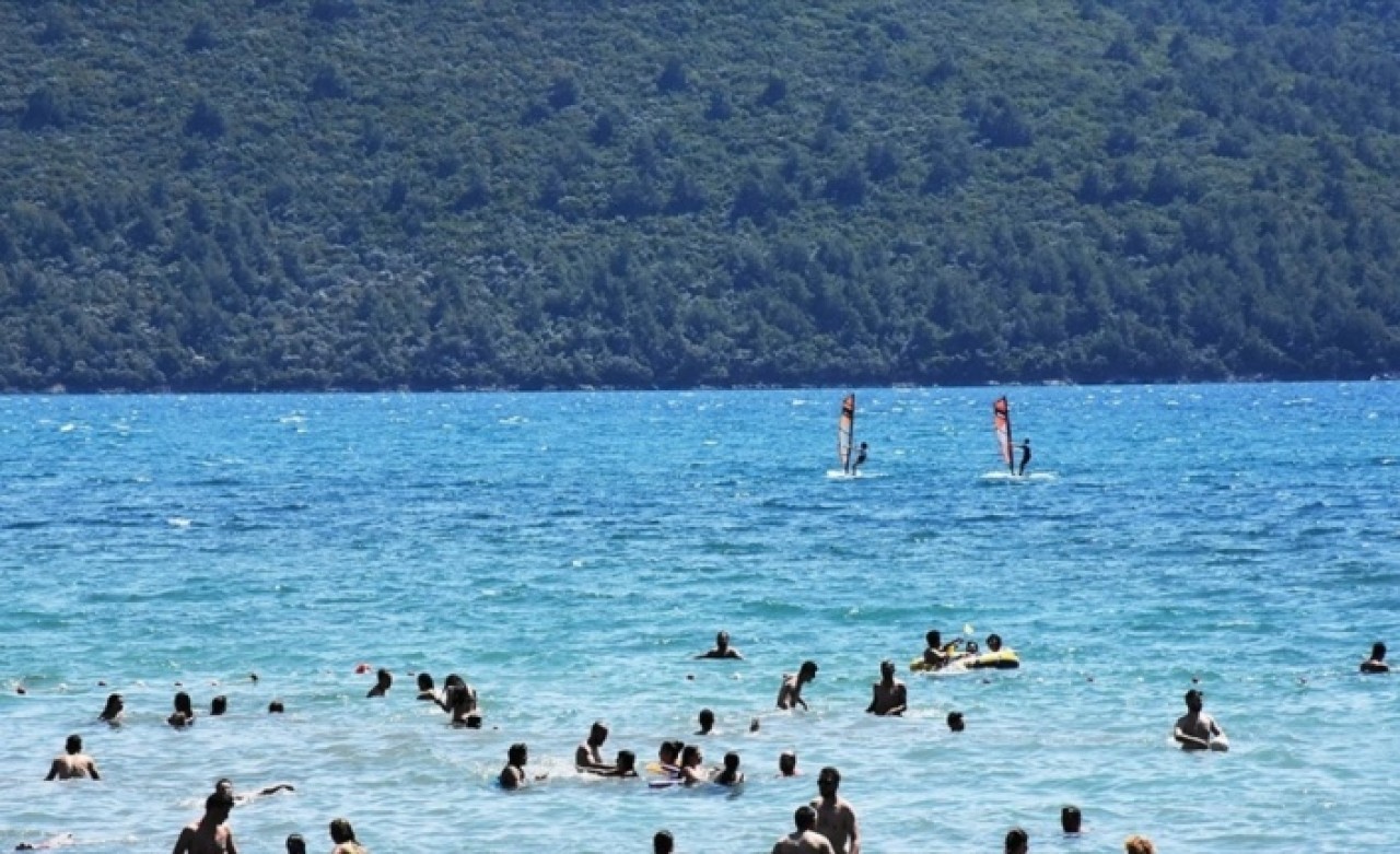 &#039;Deniz tuzu göze faydalı değil&#039;