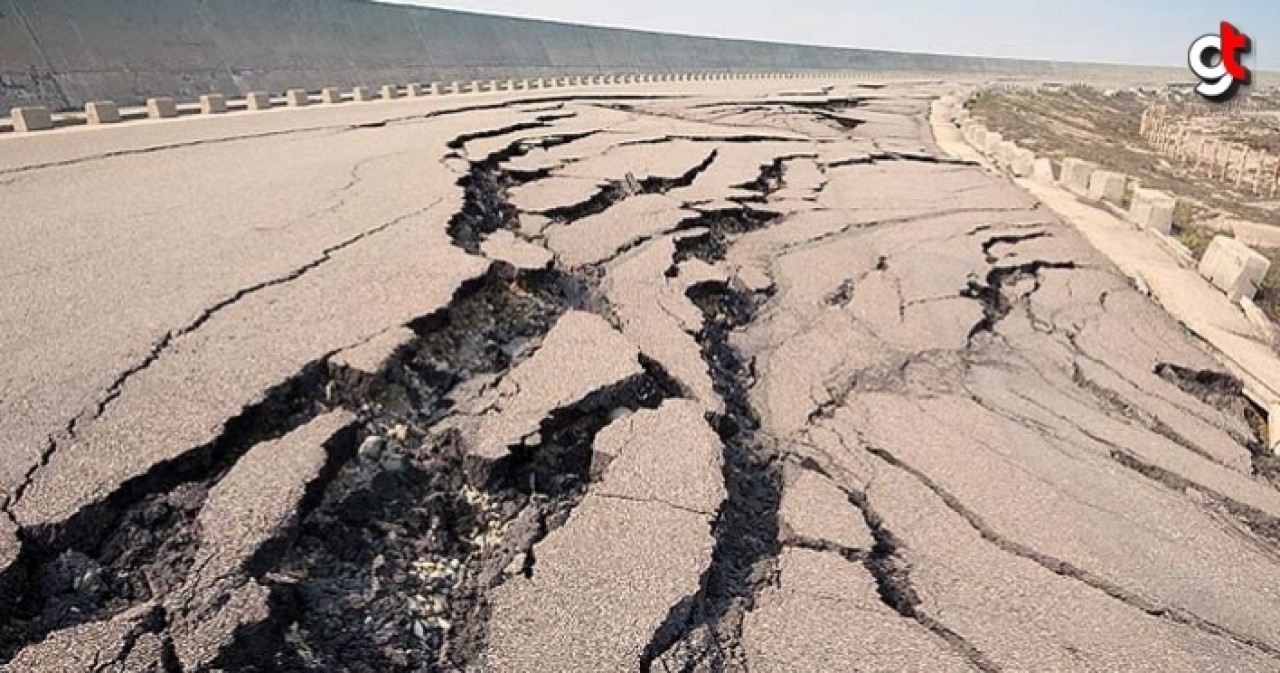 Elazığ&#039;da 6,8 büyüklüğünde deprem