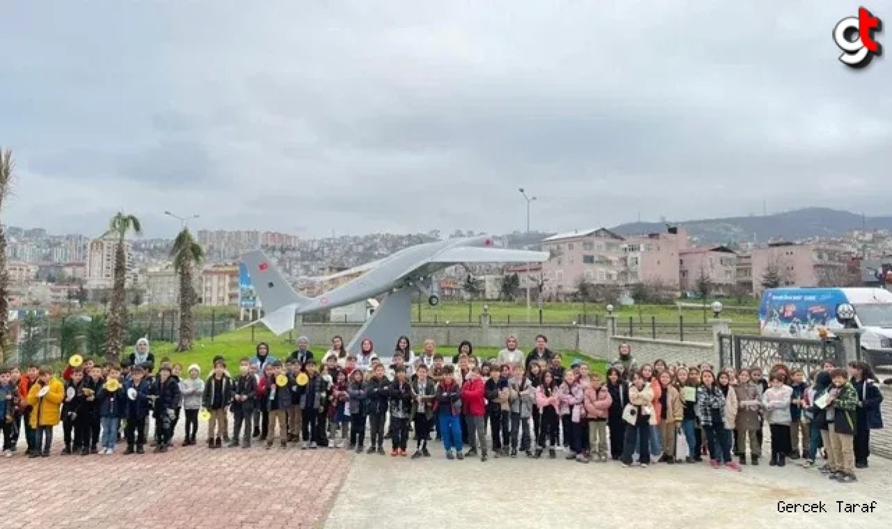 Canik’te Teknoloji Okuryazarı Nesiller Yetişiyor