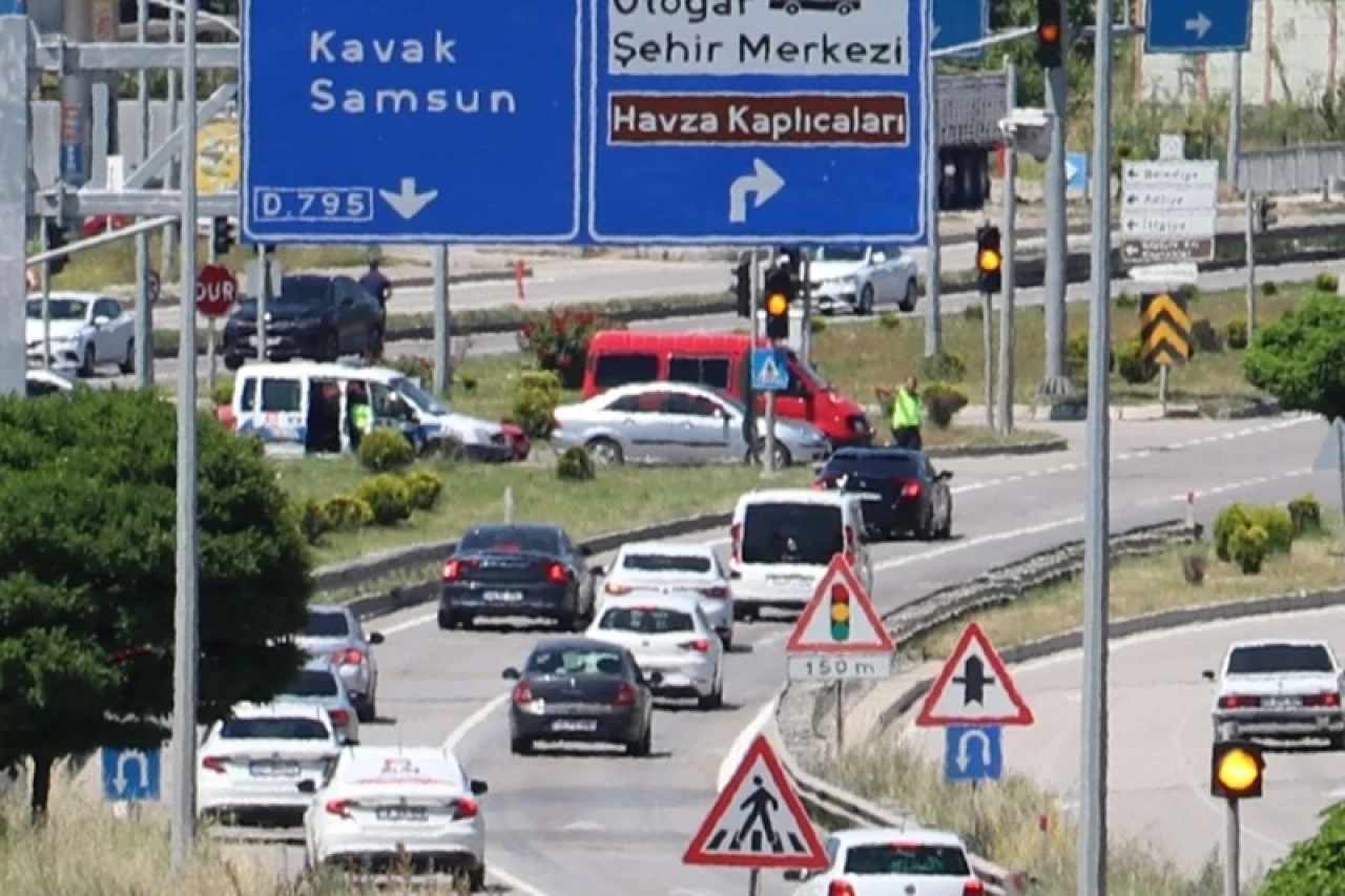 Samsun'da Trafiğe Kayıtlı Araç Sayısı 482 Bin 170'e Ulaştı