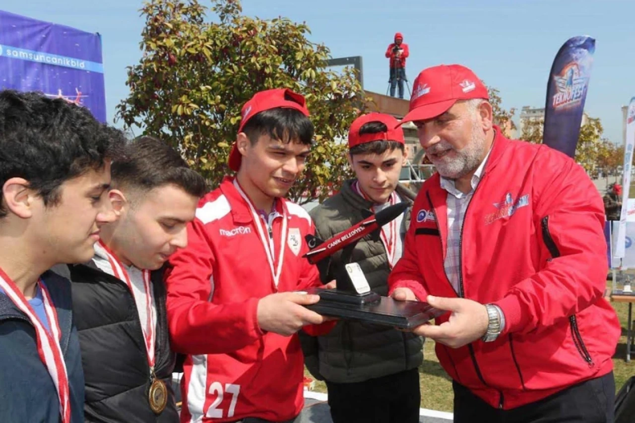 Canik Belediye Başkanı İbrahim Sandıkçı: Öğrencilerimiz İçin Seferberiz