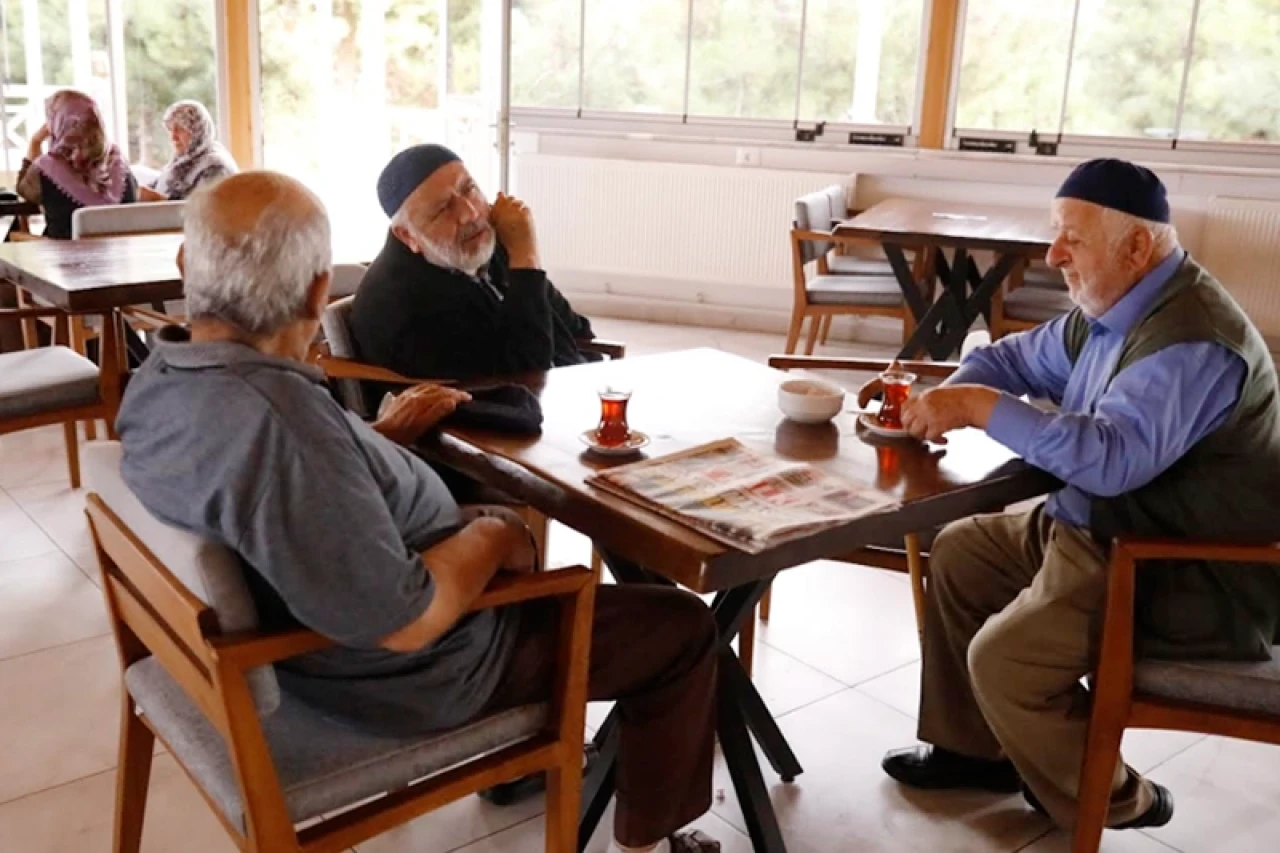 Huzur Konağı Kale: Yaş Dostu Mekan Misafirlerini Ağırlıyor