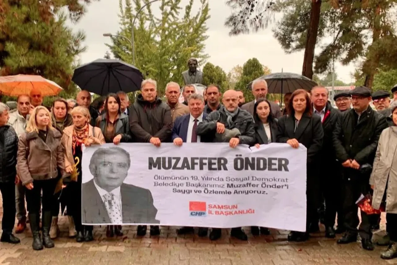 Samsun'un Efsane Başkanı Muzaffer Önder 19. Ölüm Yıl Dönümünde Anıldı