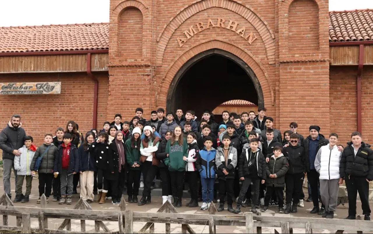 Gençler, Samsun Büyükşehir Belediyesi ile Unutulmaz Bir Gün Geçirdi