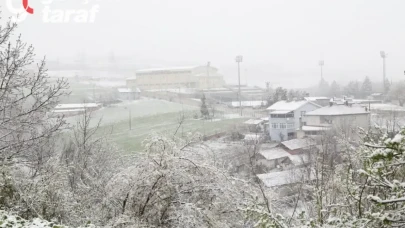 Samsun Güne Beyazla Uyandı Kar Yağışı Sürüyor