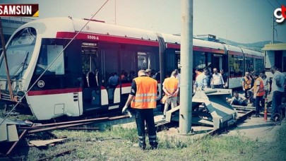 Samsun&#039;da tramvay raydan çıktı