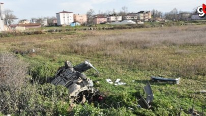 Samsun&#039;da otomobil şarampole devrildi: 2 yaralı