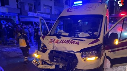 Samsun Terme&#039;de ambulans kaza yaptı, 1 kişi yaralandı