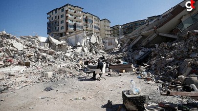 Hatay'da 6,4 şiddetinde yeniden deprem oldu