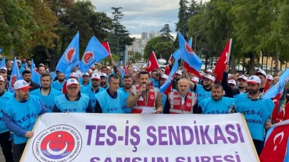 Tes-İş Sendikası Üyelerinden Eylem: Bıçak Kemiğe Dayandı