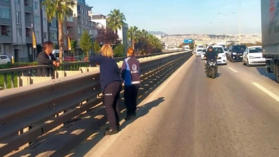 Samsun Canik Viyadük Üzerinde İntihar Girişimini Zabıta Engelledi