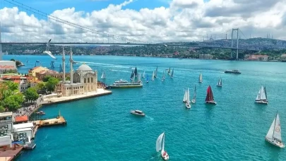 İstanbul Boğazı'nda Turizm Rüzgarı: Boğaz Turu Etkinlikleri Yükselişte