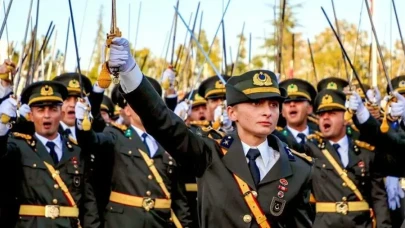 Kılıç Çeken Teğmenler Olayında Gelişme, İki Teğmen Hakkında İhraç, İmamoğlu'ndan Tepki