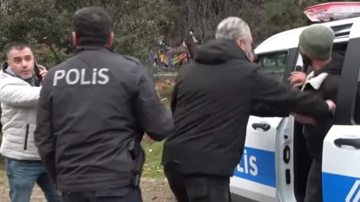 Samsun'da Parkta Arkadaşını Bıçaklayan Şahıs Polise Direndi