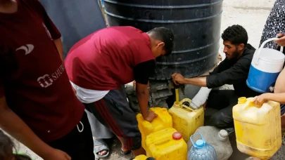 İsrail’in Gazze’deki Su Kaynaklarına Saldırıları "Soykırım Eylemi" Olarak Nitelendirildi