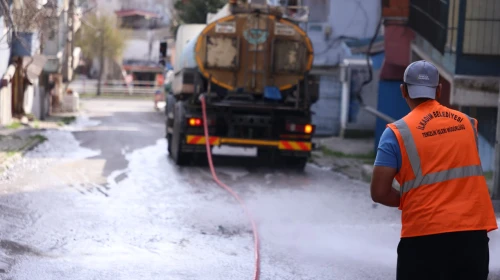 İlkadım’ın Sokakları Baştan Aşağı Yıkanıyor