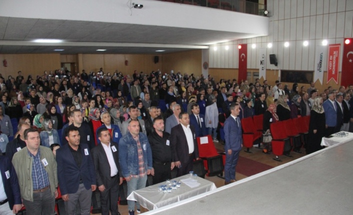 Bafra'da 'Bilinçli Aile Duyarlı Gençlik' semineri