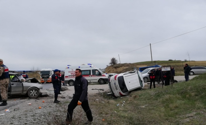 Kastamonu'da ciple otomobil çarpıştı: 2 ölü, 2 yaralı