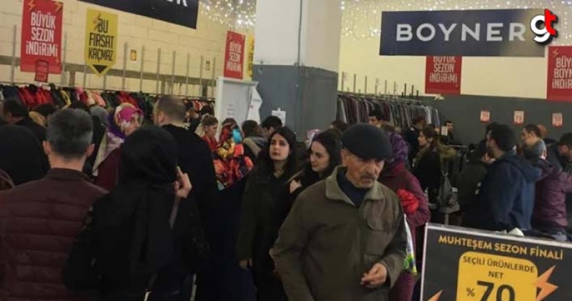 Samsun Piazza’da İndirim Zili Çalıyor