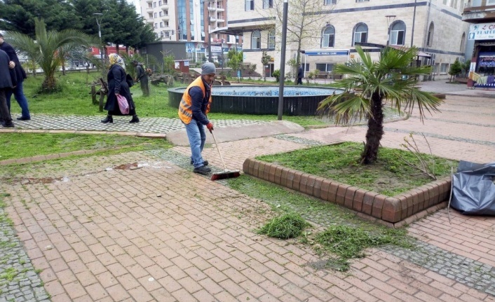 Terme’de park ve bahçelerde bahar temizliği