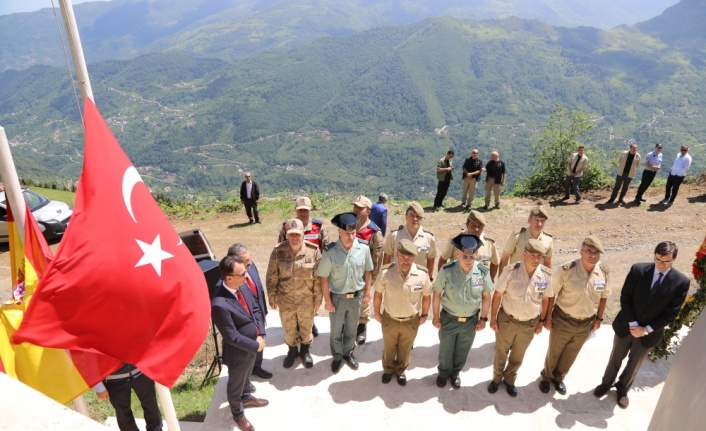 Trabzon'daki uçak kazasında ölenler anıldı