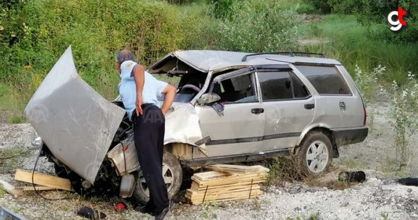 Araç şarampole uçtu, 1 ölü 5 yaralı