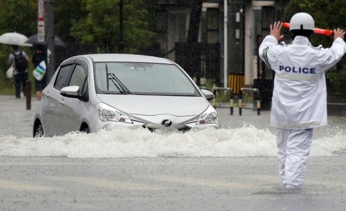 Japonya'da yağışlar nedeniyle 847 bin kişiye tahliye talimatı