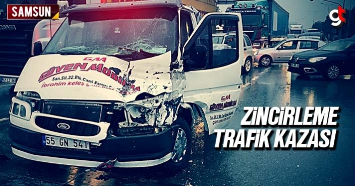 Samsun'da 3 aracın karıştığı zincirleme trafik kazası