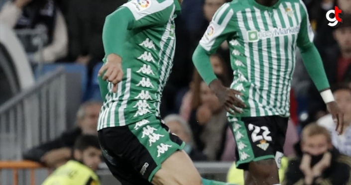 38 yaşındaki isim Real Betis ile sözleşmesini bir yıl uzattı