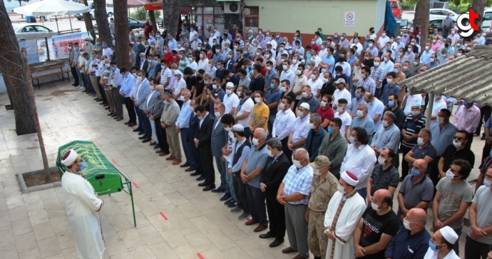 Yazar Asım Gültekin son yolculuğuna uğurlandı