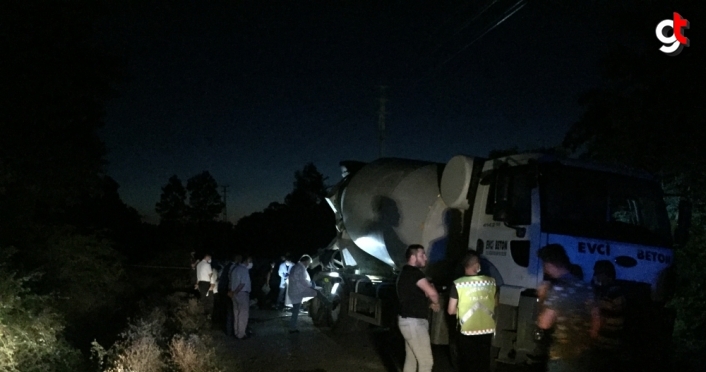 Samsun'da beton mikseri ile çarpışan motosikletin sürücüsü öldü