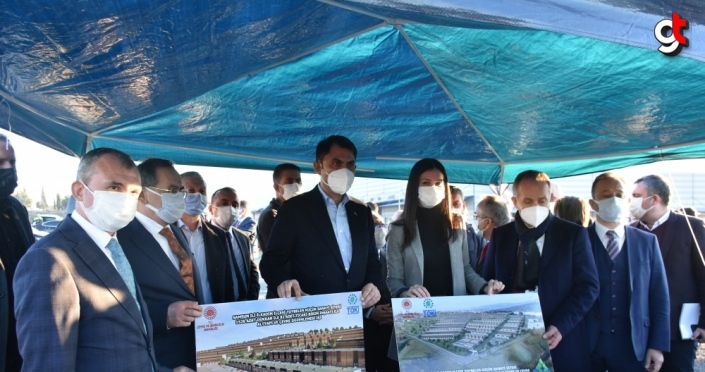 Bakan Kurum, Samsun'da ziyaret ve incelemelerde bulundu