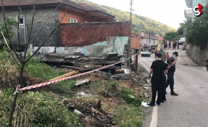 Zonguldak'ta yıkılan duvarın altında kalan kişi hayatını kaybetti