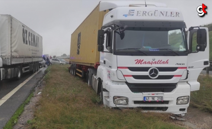 Bolu'da gasbettiği tırla otoyolda 6 araca çarpan şüpheli yakalandı