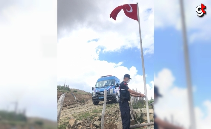 Espiye İlçe Jandarma Komutanlığından şehit annesine ziyaret