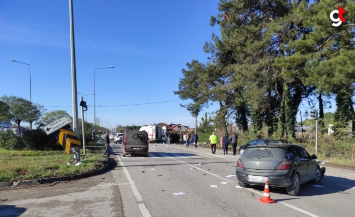 Samsun'da iki otomobilin çarpıştığı kazada bir kişi yaralandı