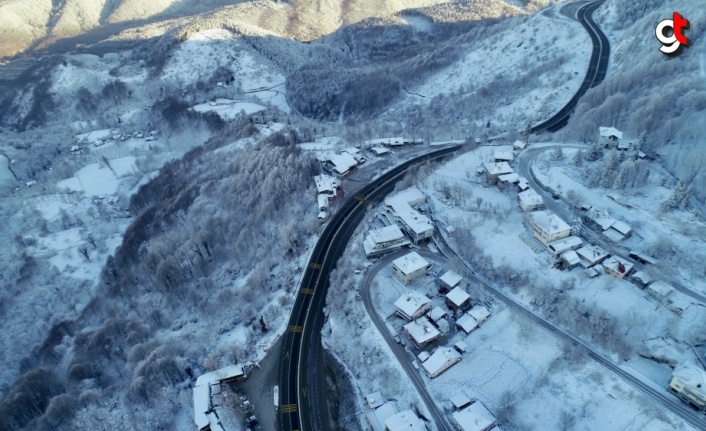 Bolu Dağı'nda kar manzarası drone ile görüntülendi