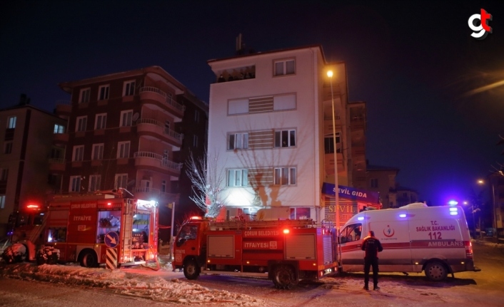 Çorum'da apartman dairesinde çıkan yangını söndürüldü