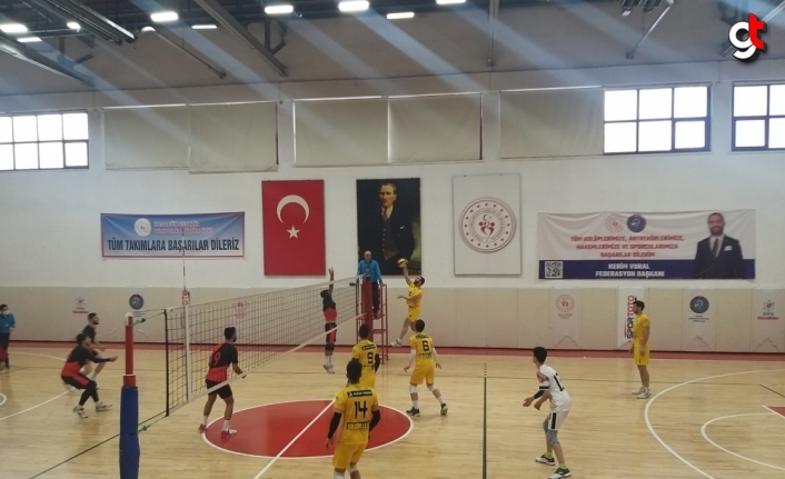 Türkiye İşitme Engelliler Erkekler Voleybol Şampiyonası, Karabük'te devam ediyor