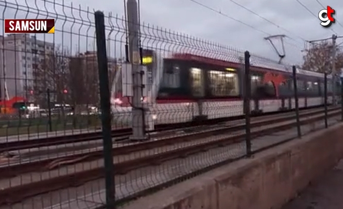 Samsun'da tramvay bir kişinin üzerinden geçti