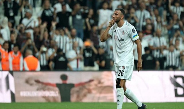 Beşiktaş'ın yıldızı Romain Saiss Premier Lig'e gidiyor