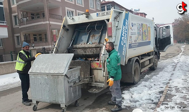 Canik Belediyesi Temizlik İşleri Ekipleri Deprem Bölgesinde