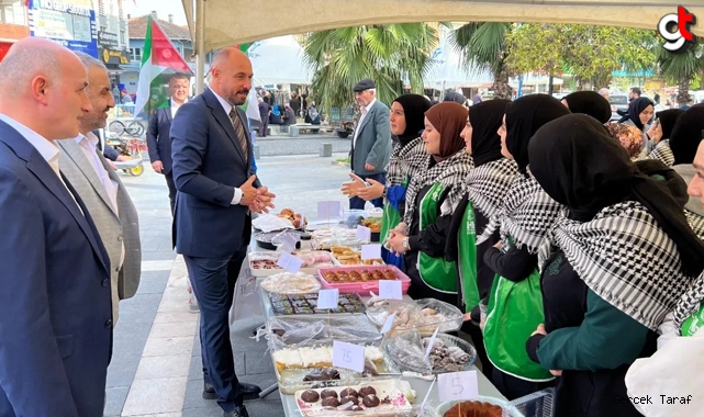 Hasan Togar,  Filistin’e destek kermesine katıldı