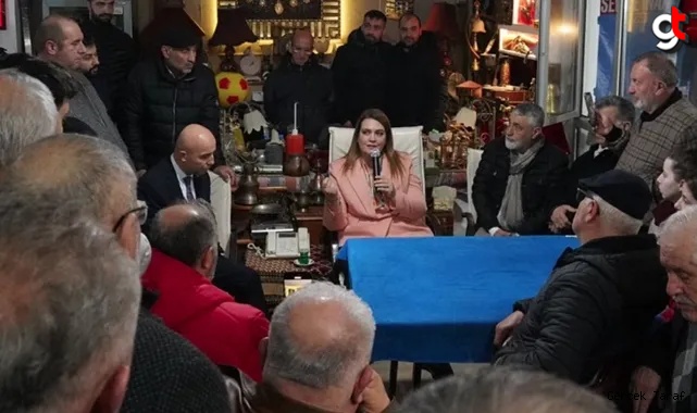 İmren Nilay Tüfekci, Kadifekale Mahallesi’nde vatandaşlar ile bir araya geldi